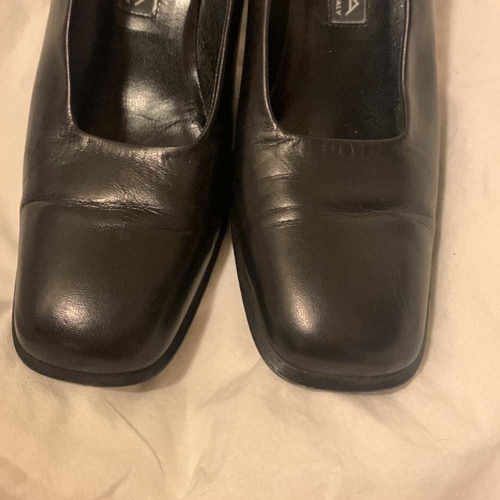 Via Spiga Neiman Marcus Heels - Picture 5 of 7